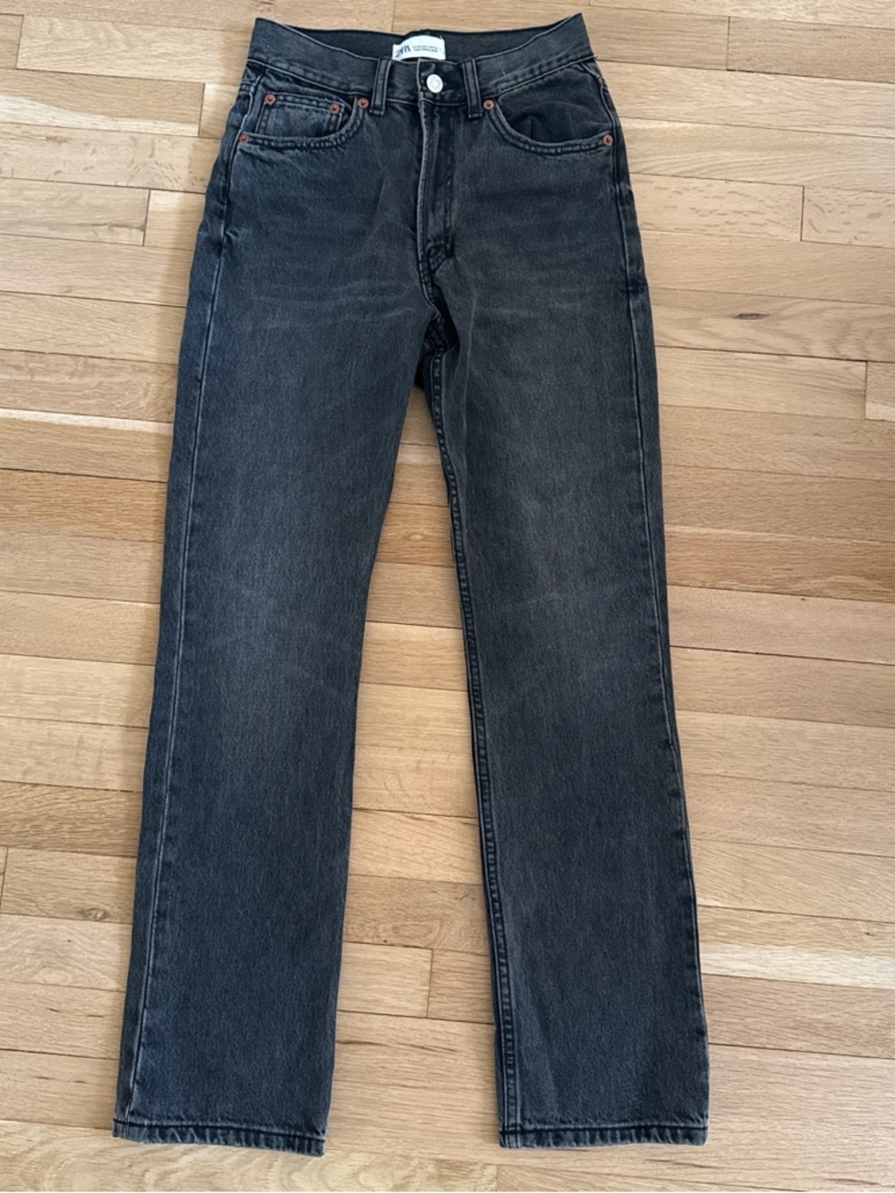Zara Black Straight Leg Jeans – Size US 2